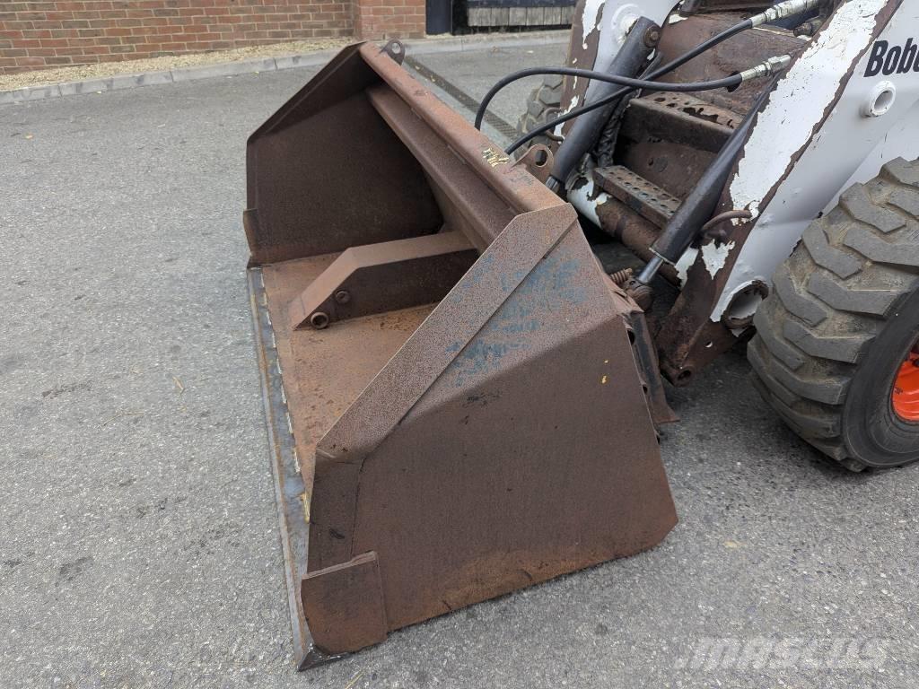 Bobcat TIPTOE BUCKET Godet