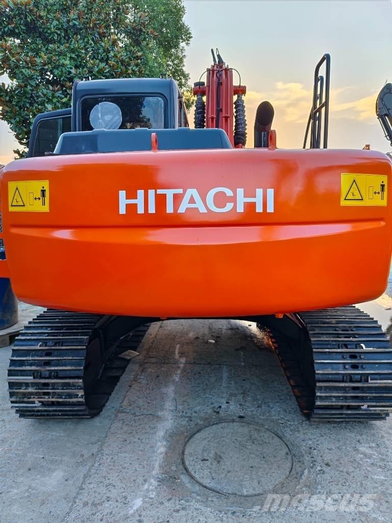 Hitachi ZX 120 Pelle sur chenilles