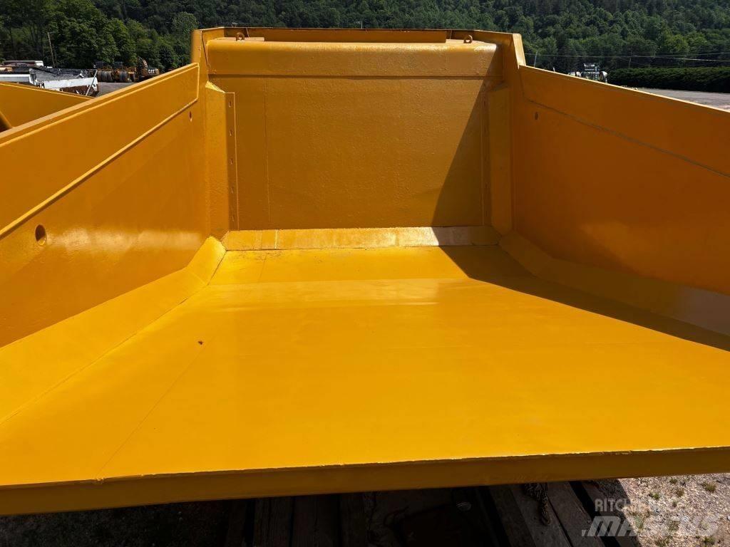 CAT 773G Tombereau articulé