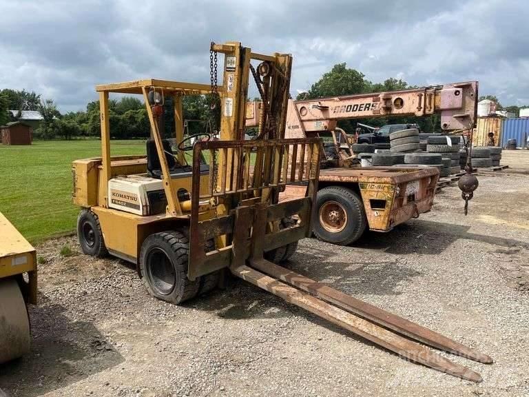 Komatsu FG 40ZT-4 Autres Chariots élévateurs