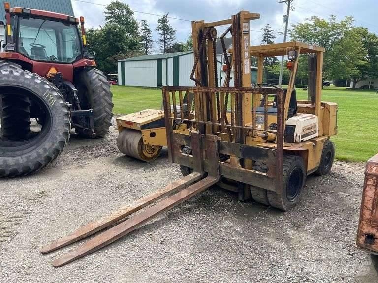 Komatsu FG 40ZT-4 Autres Chariots élévateurs