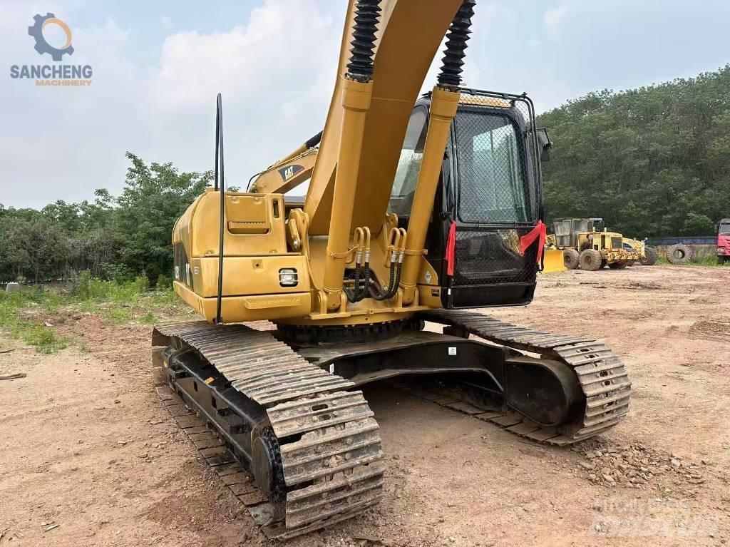 CAT 325 CL Pelle sur chenilles