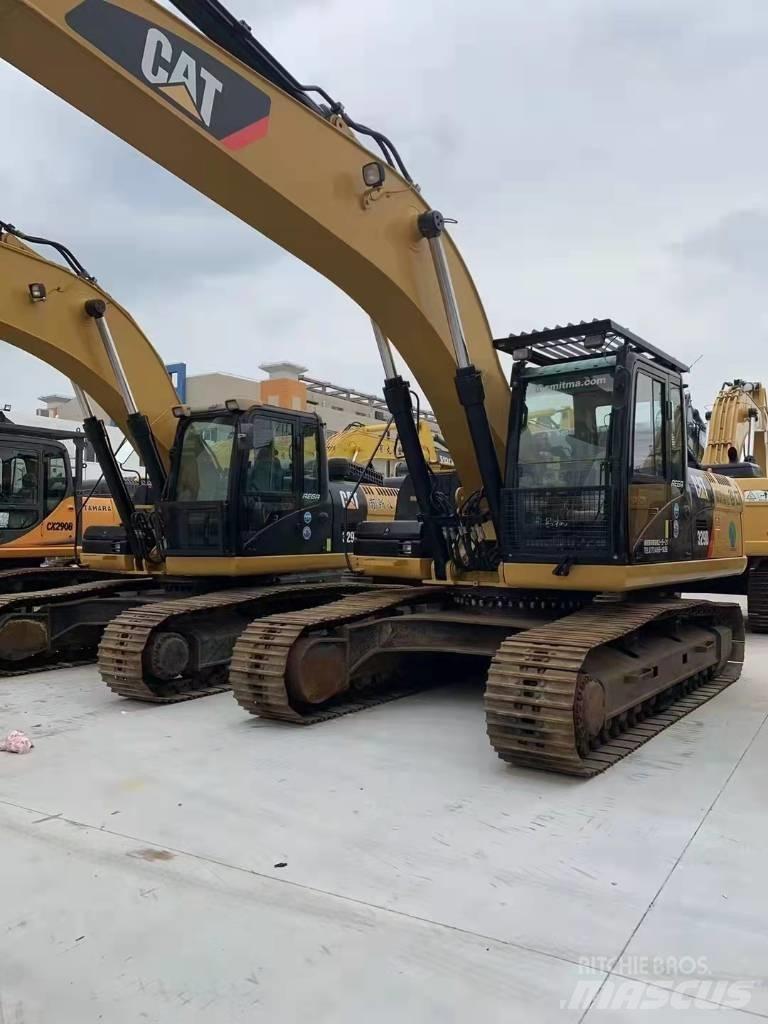 CAT 329 D Pelle sur chenilles