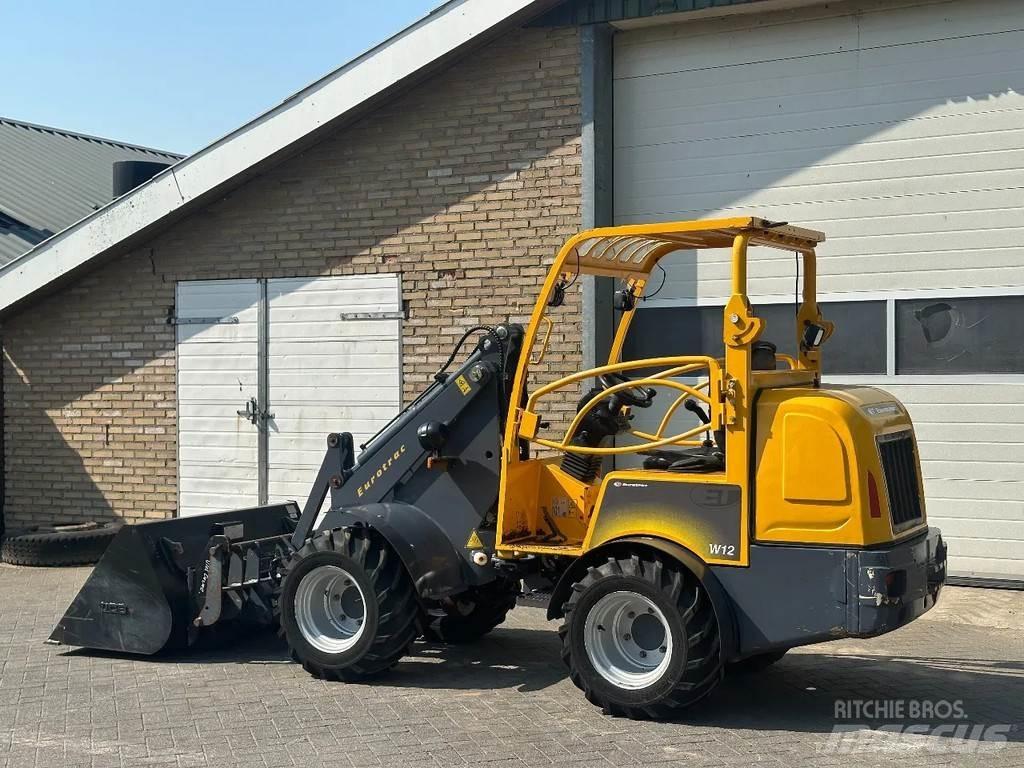 Eurotrac W12 Chargeuse sur pneus