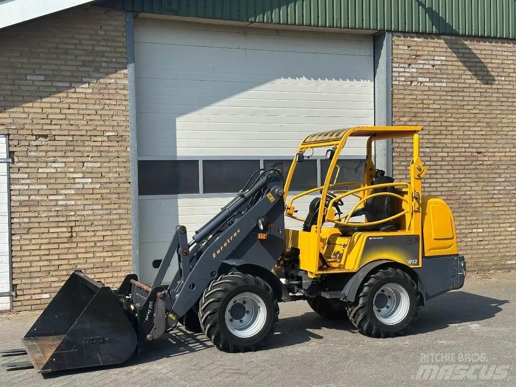 Eurotrac W12 Chargeuse sur pneus