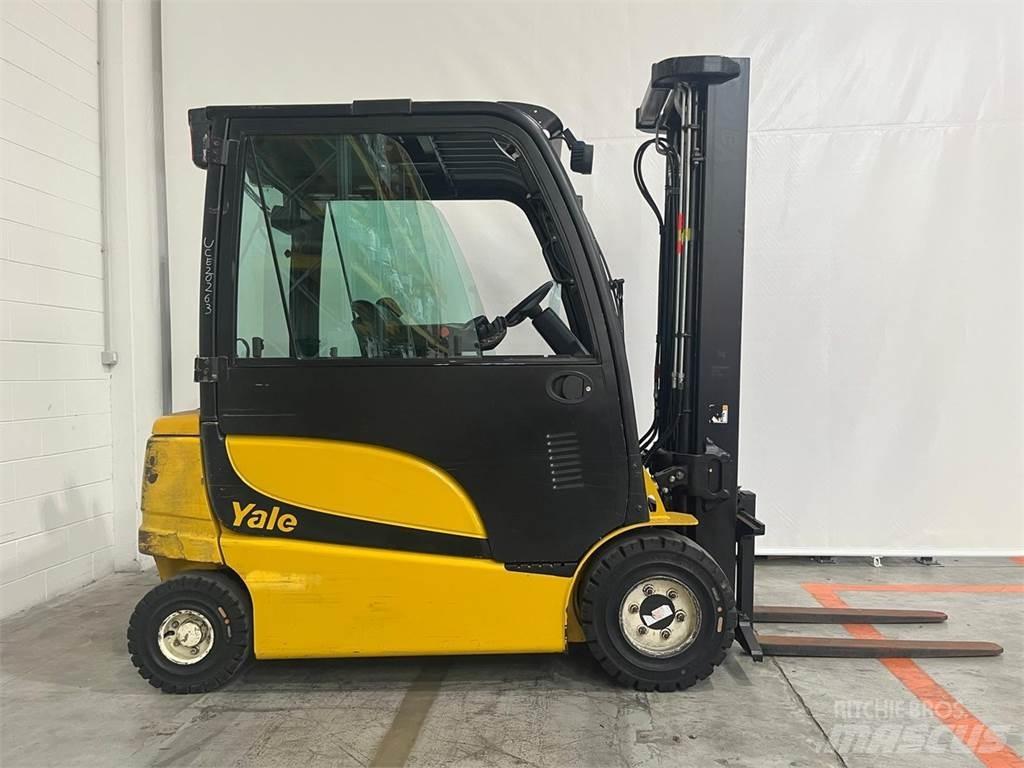 Yale ERP30VL Chariots élévateurs électriques