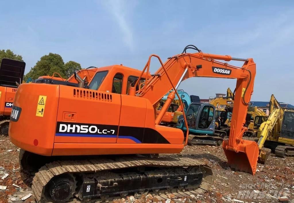 Doosan 150 Pelle sur chenilles