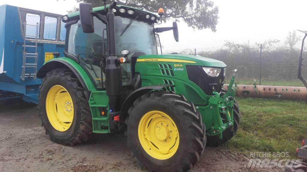 John Deere 6110 R Tracteur
