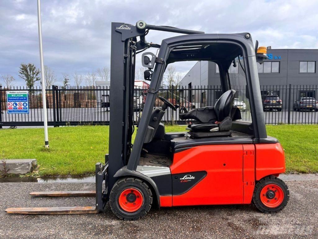 Linde E20PL-02 Chariots élévateurs électriques