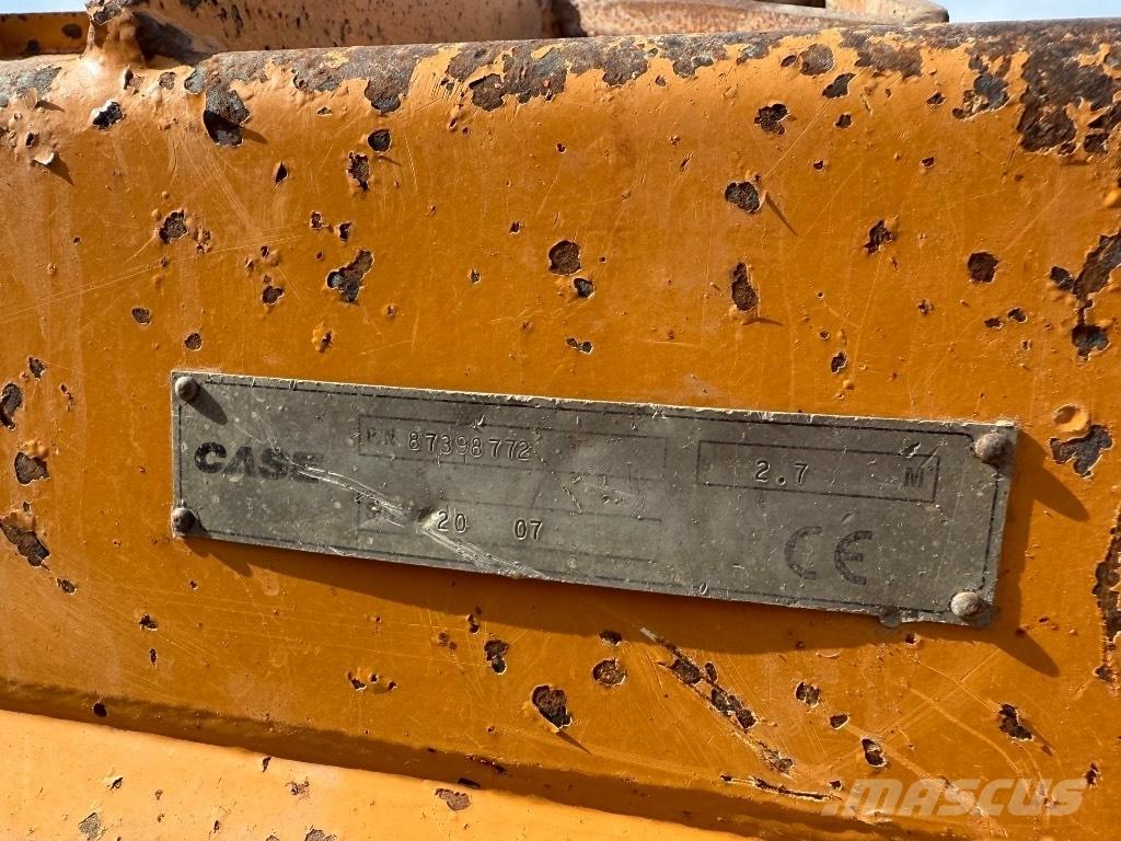 CASE 721 E Chargeuse sur pneus