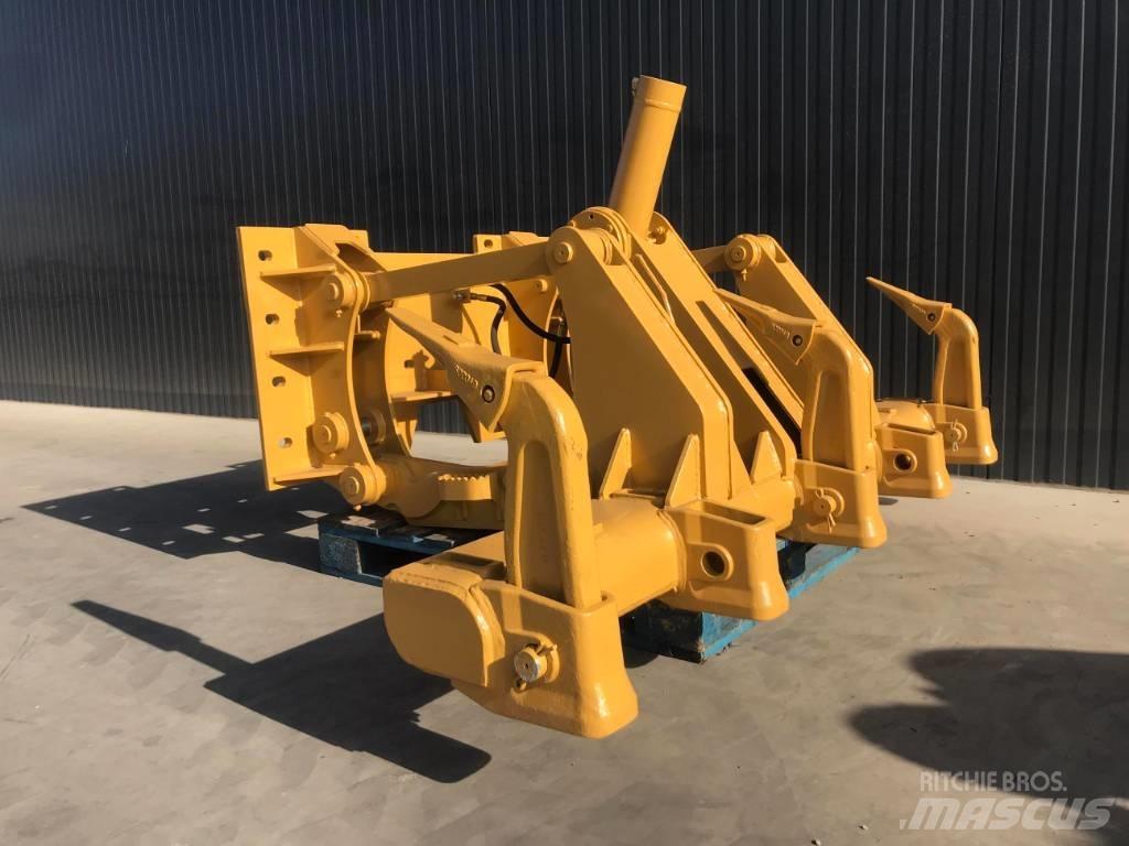 Volvo G946 Scarificateur