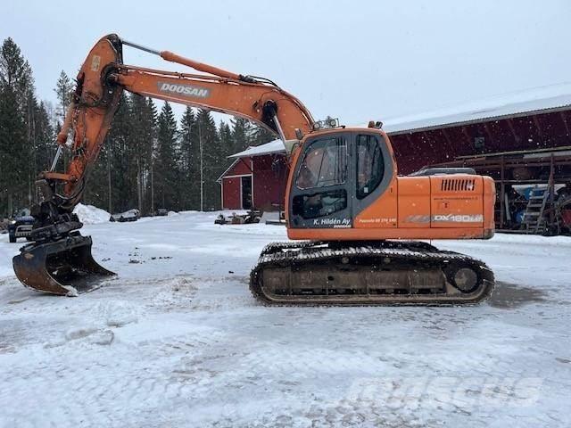 Doosan DX 180 LC Pelle sur chenilles