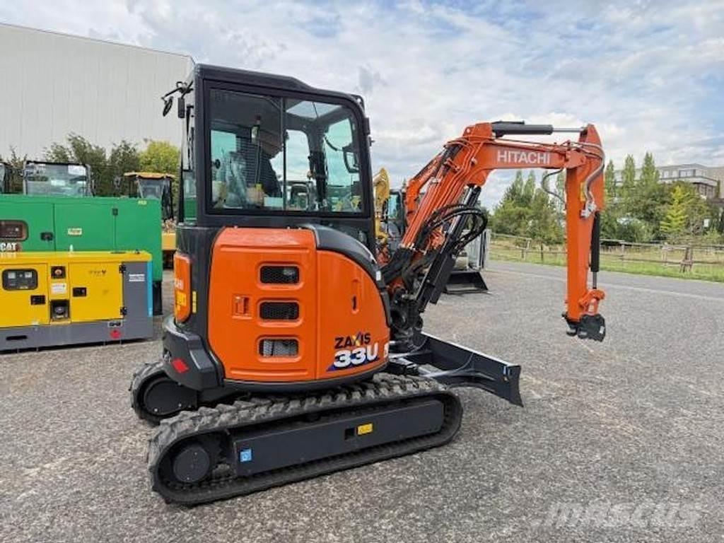 Hitachi ZX33U-6 Mini pelle < 7t