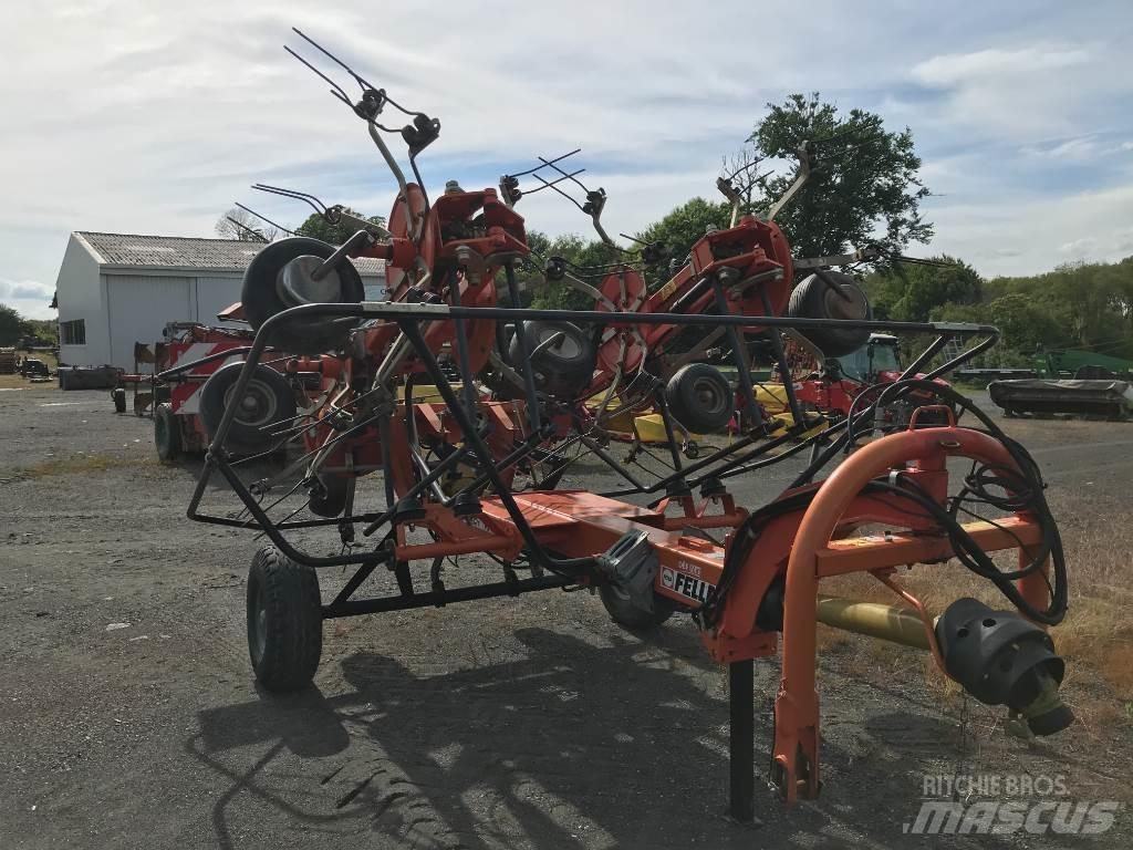 Fella TH 901 TRANS . Rateau faneur