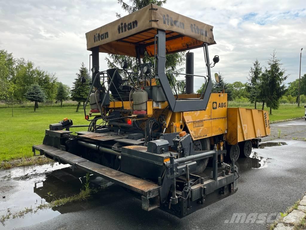 ABG Titan 455 Finisseur