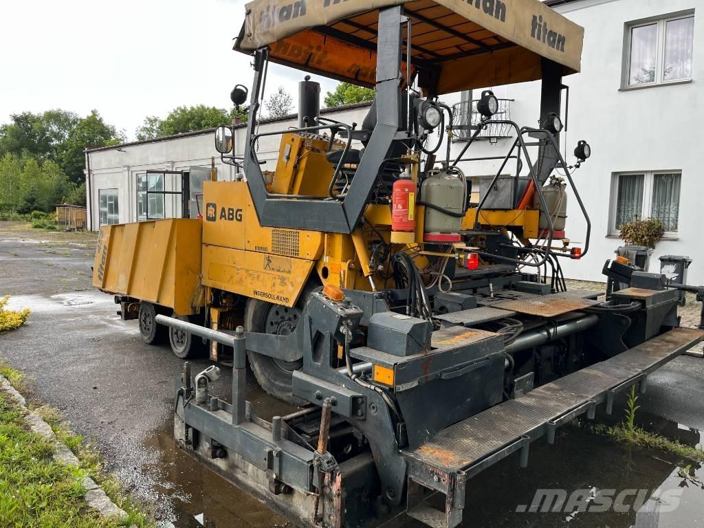 ABG Titan 455 Finisseur