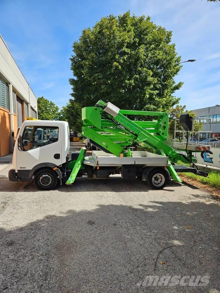 Isoli PNT 205 Camion nacelle