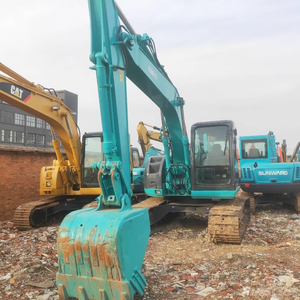 Kobelco SK 135 SR Pelle sur chenilles