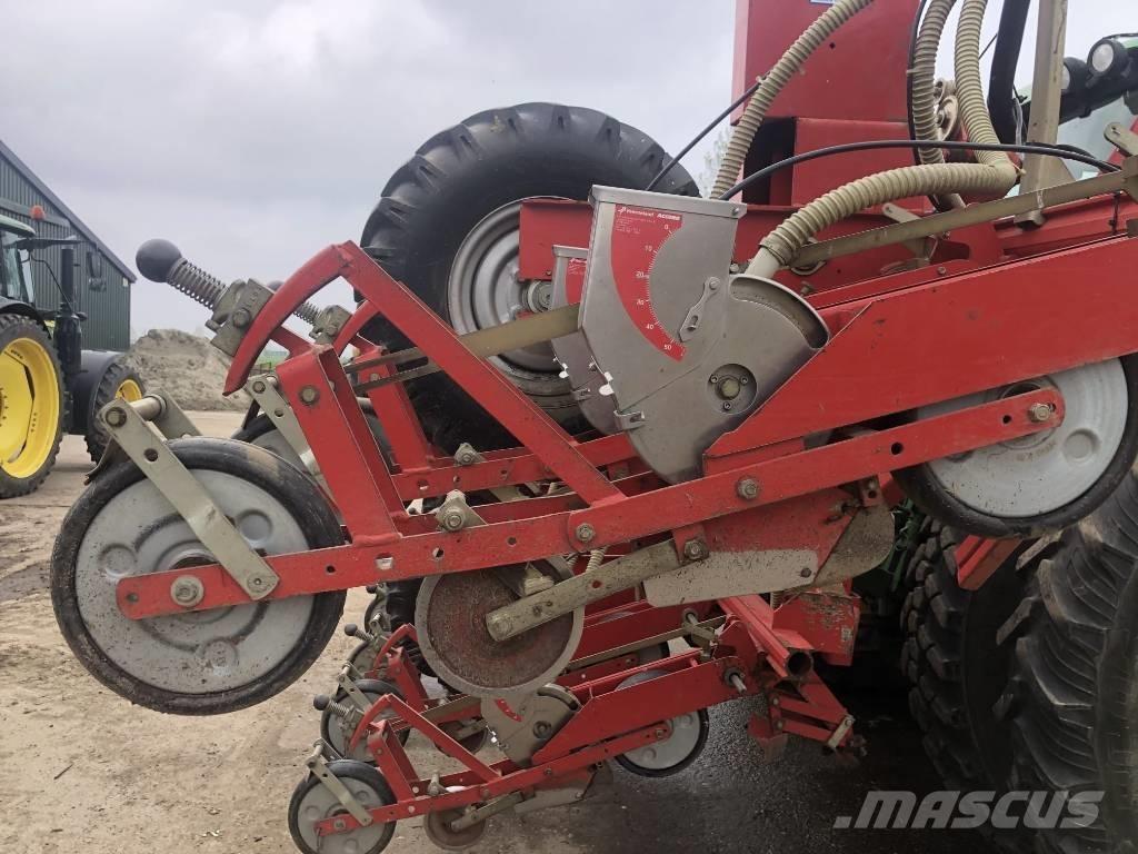 Kverneland Miniair S Semoir de précision