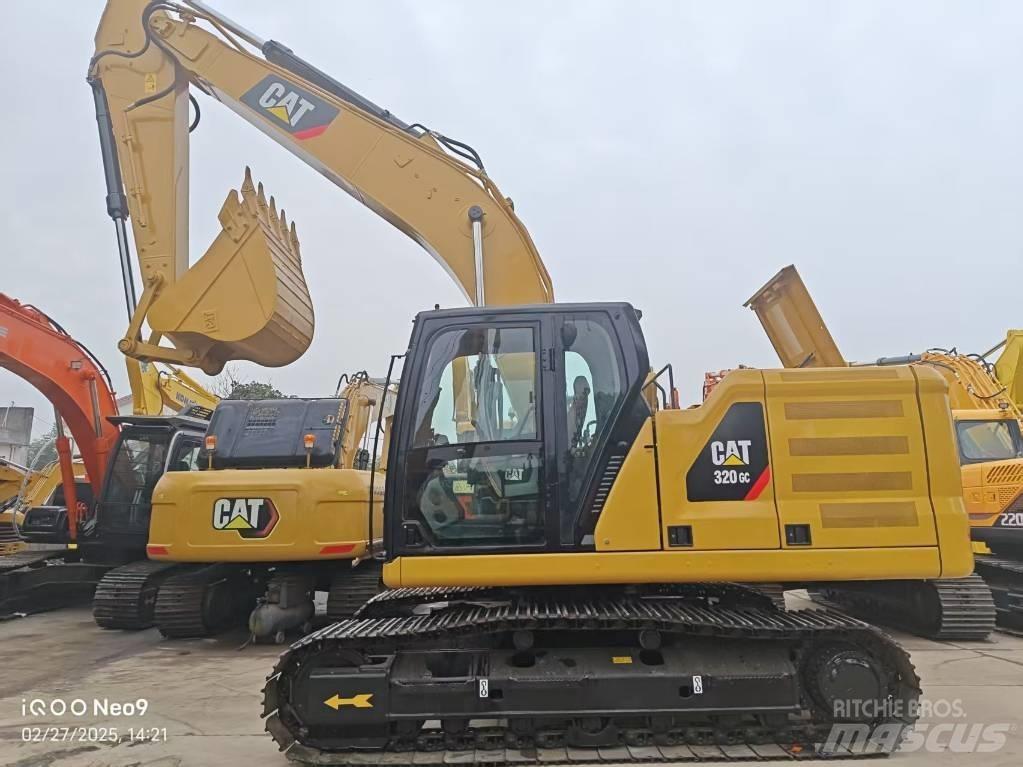 CAT 320 GC Pelle sur chenilles