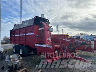 JF ES 3500 Remorque autochargeuse