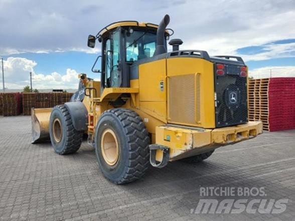 John Deere 624K Chargeuse sur pneus