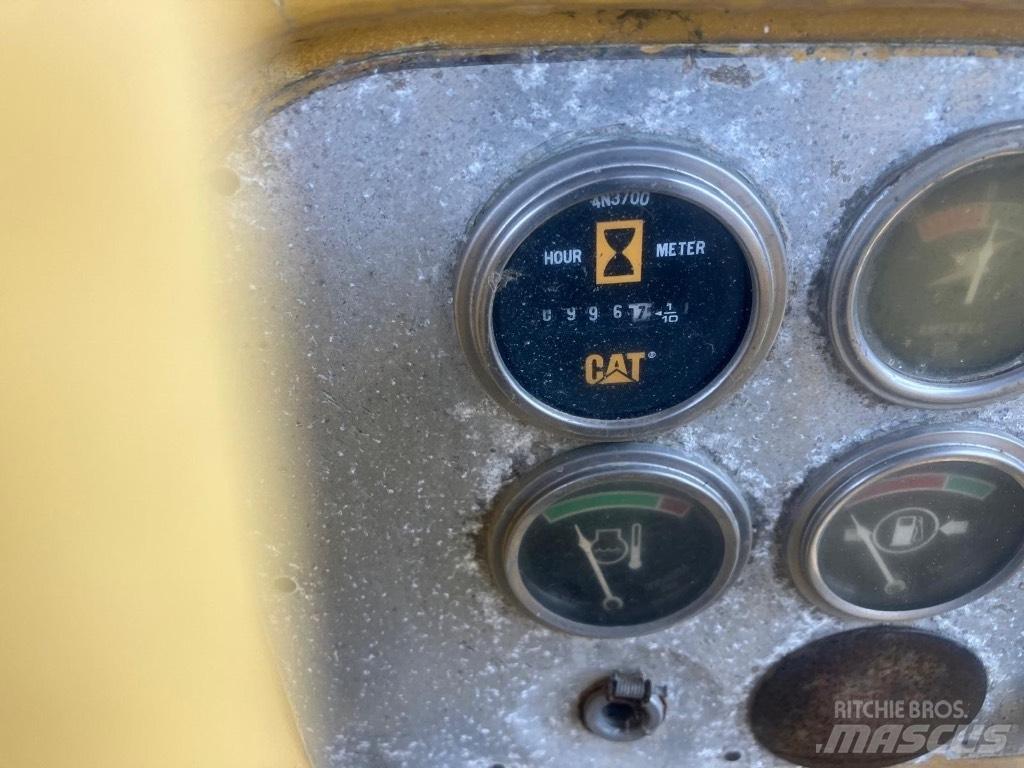 CAT D 9 H Bouteurs sur chenilles