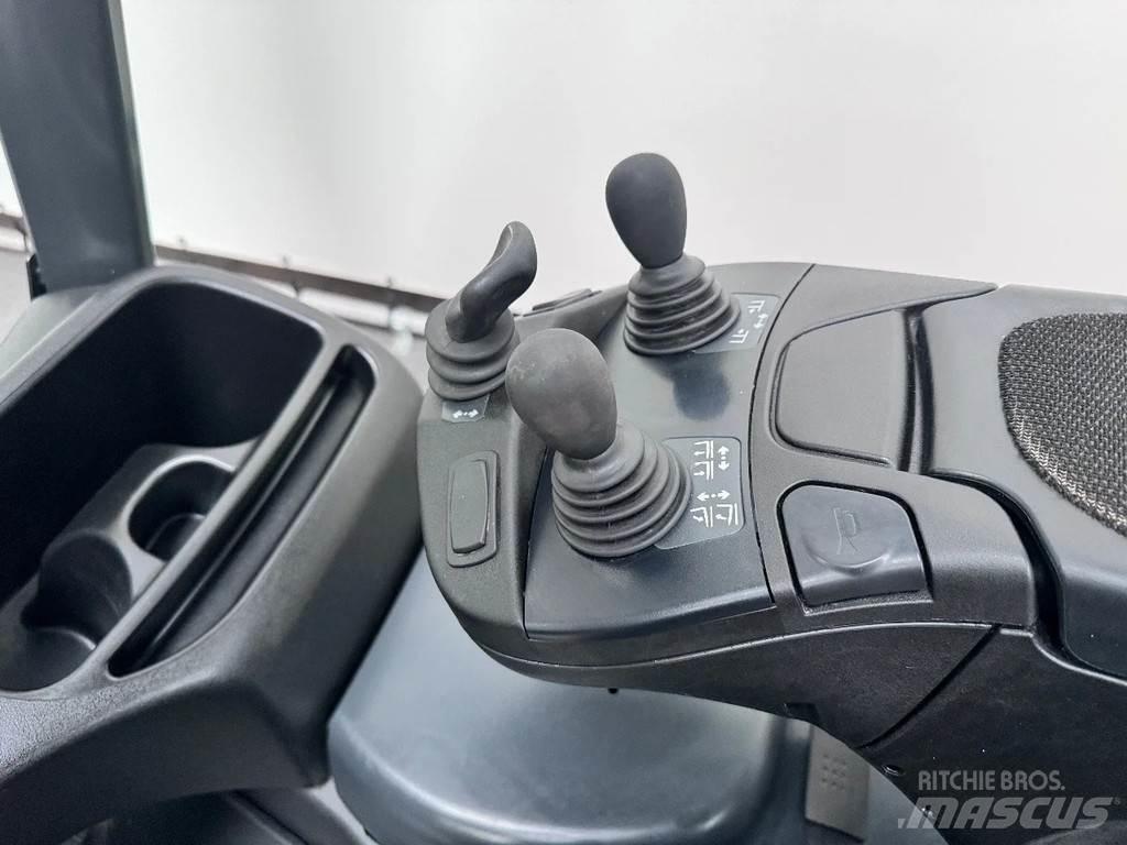 Linde 386 E 16-02 Chariots élévateurs électriques