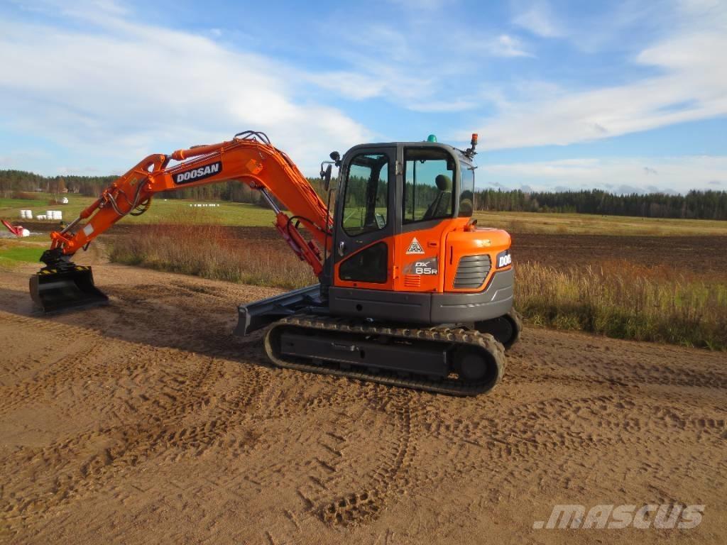 Doosan DX 85 R Mini pelle 7t-12t
