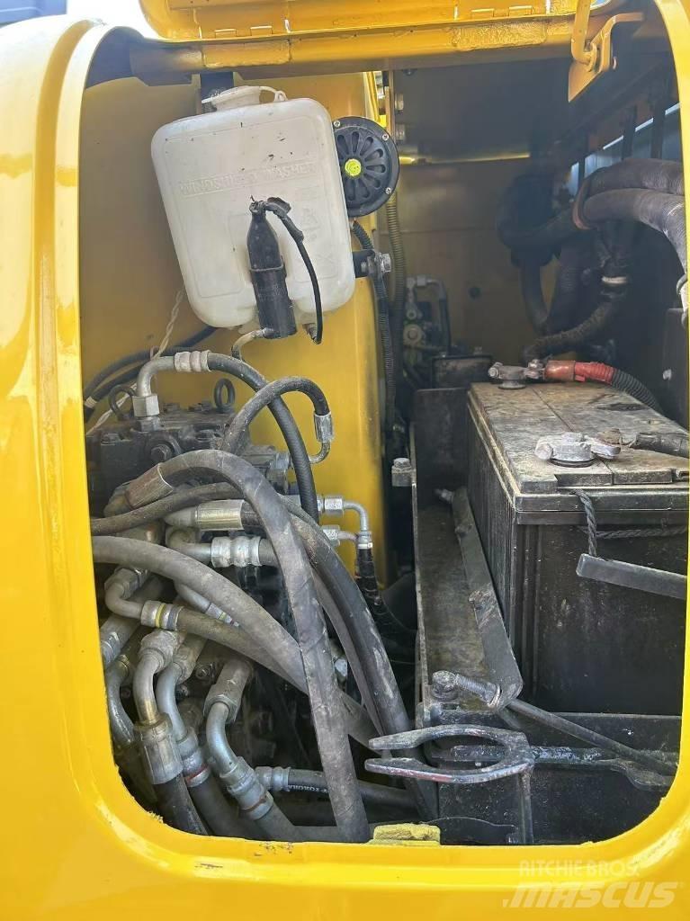 Komatsu PC 56 Mini pelle < 7t