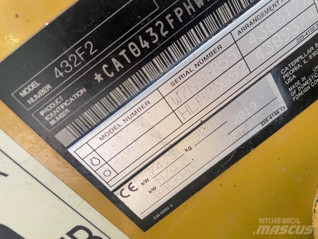 CAT 432 F Tractopelle