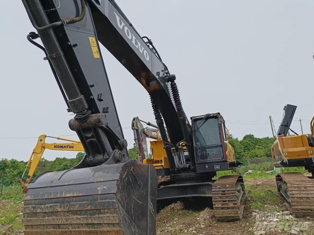 Volvo EX480D Pelle sur chenilles