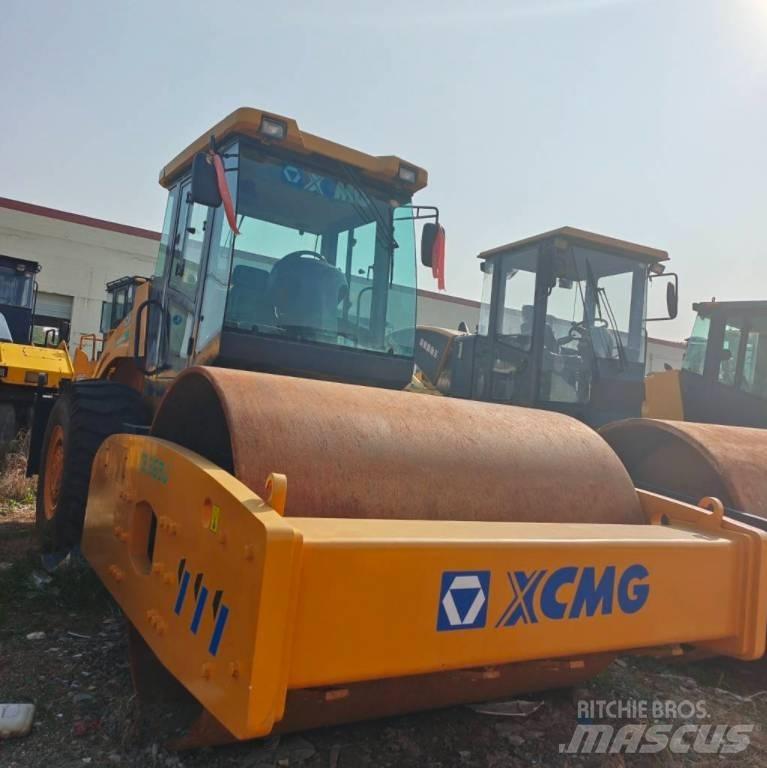 XCMG XS 263 J Rouleaux monocylindre