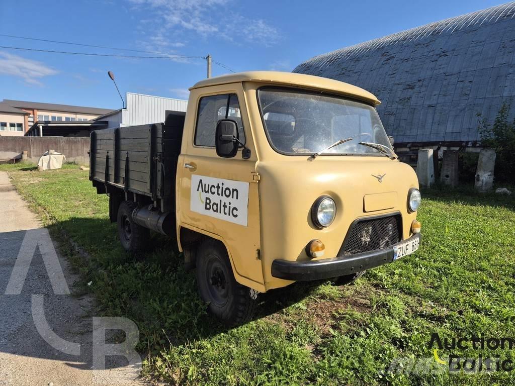  UAZ 3303 Utilitaire benne