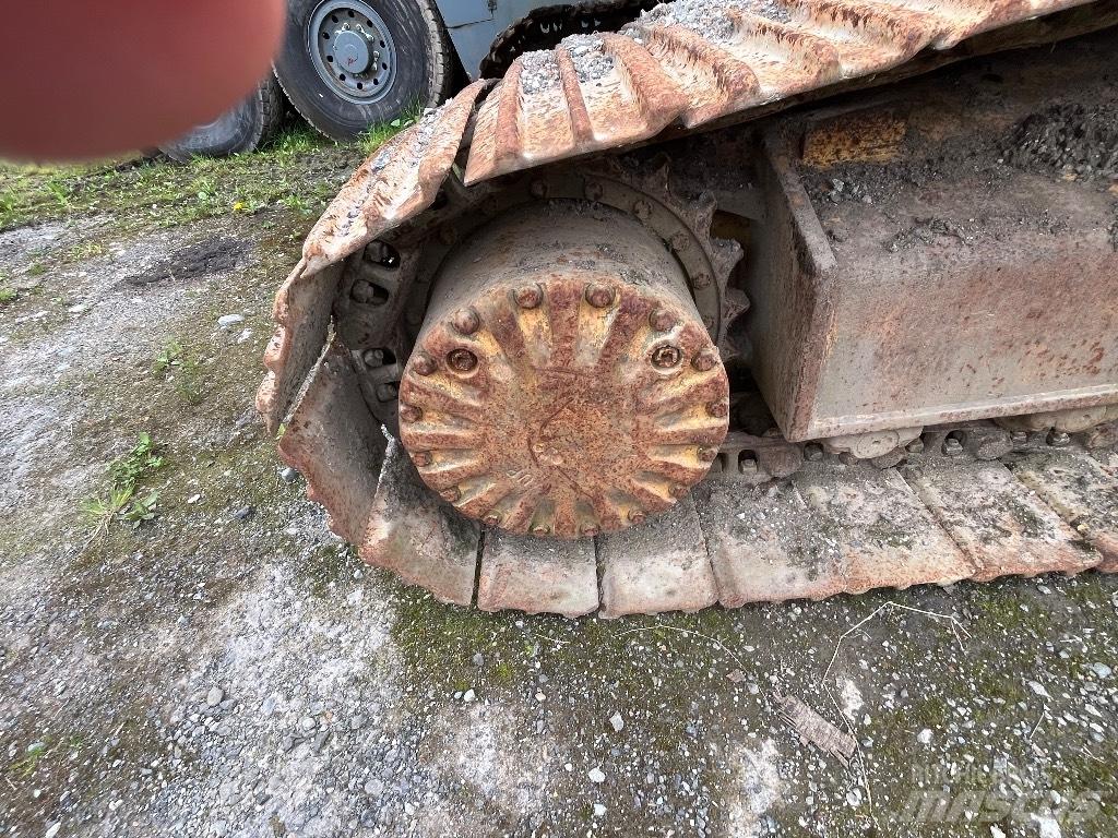Komatsu PC 210-5 Pelle sur chenilles