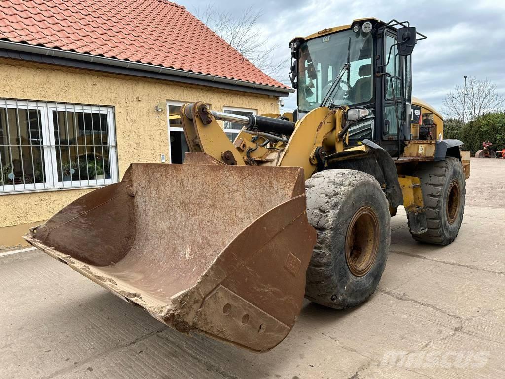 CAT 938 M Chargeuse sur pneus