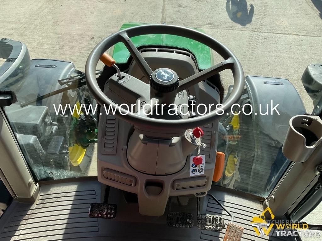 John Deere 6100 M Tracteur