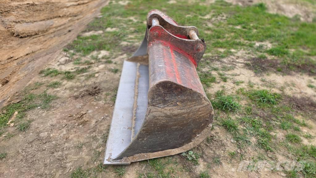 Takeuchi TB 2150 Pelle sur chenilles