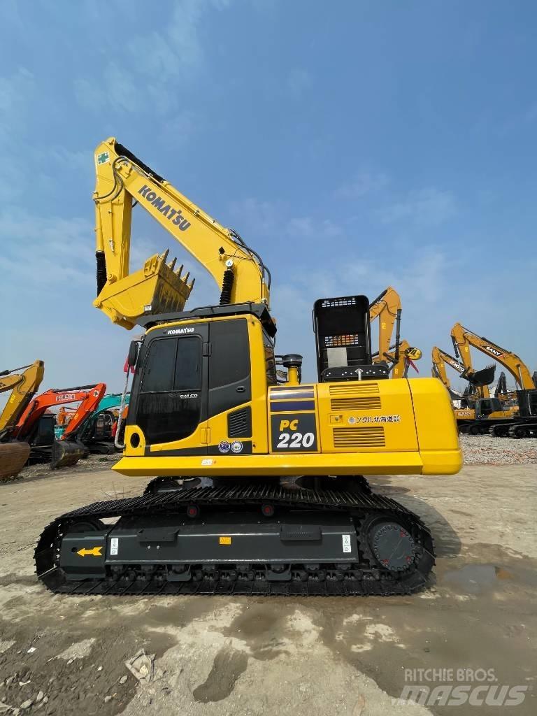 Komatsu PC 220 Pelle sur chenilles