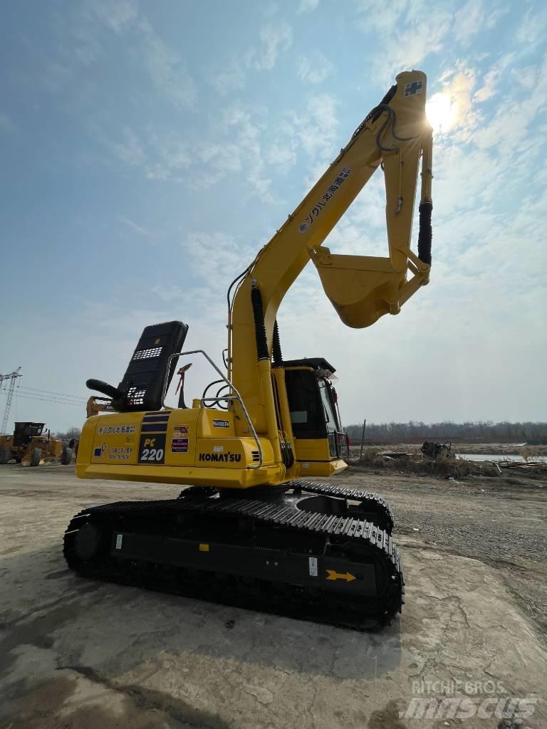 Komatsu PC 220 Pelle sur chenilles