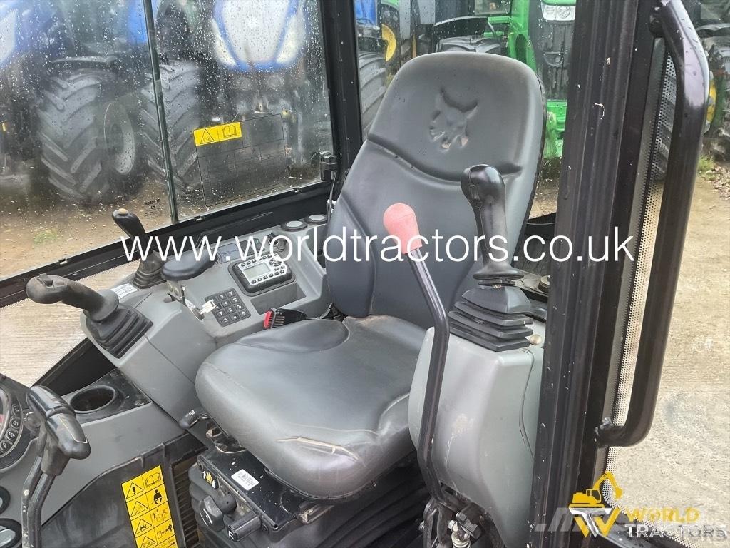 Bobcat E 27 Mini pelle < 7t