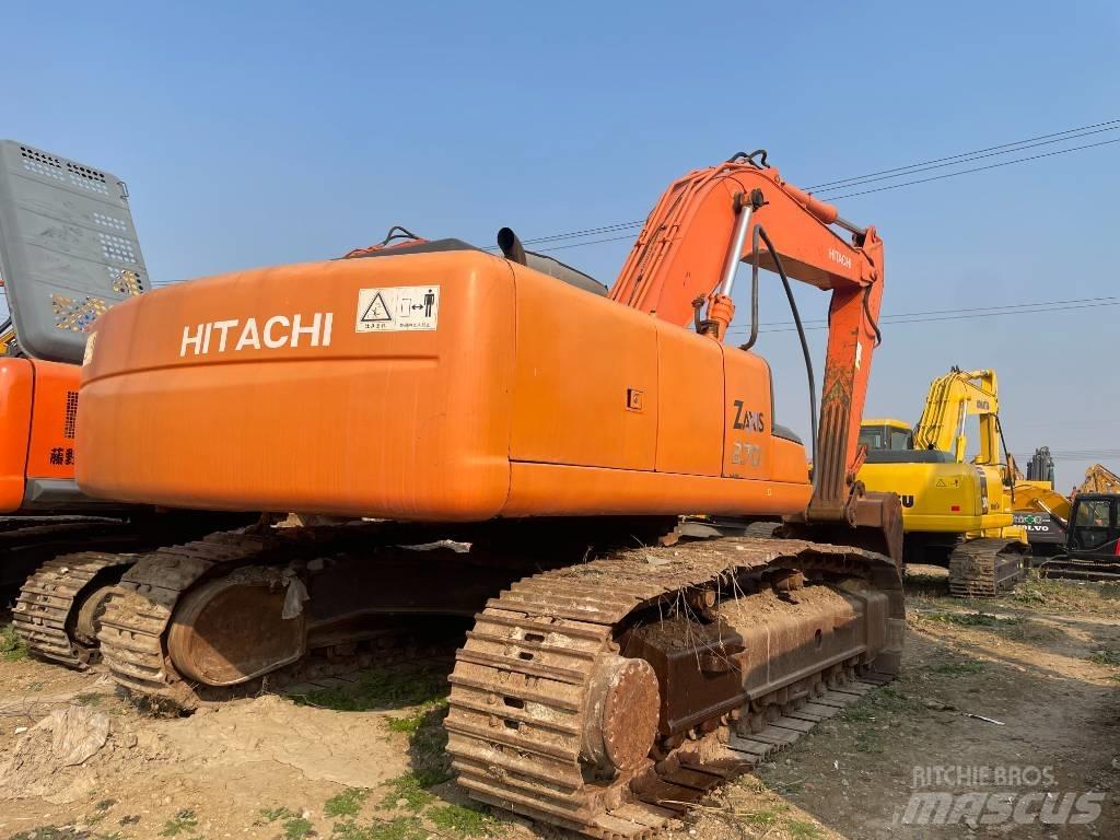 Hitachi ZX 270 Pelle sur chenilles