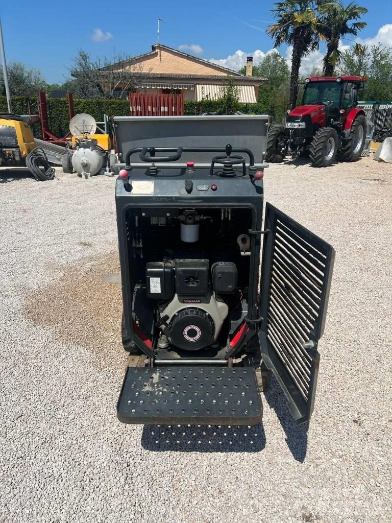 C&F T 85 HT Tombereau sur chenilles