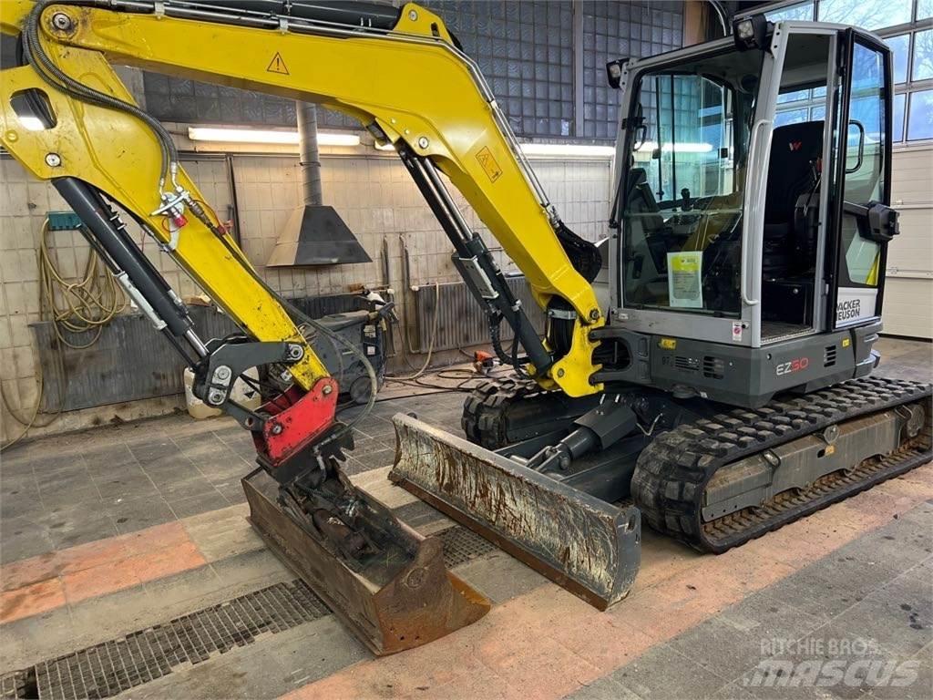 Wacker Neuson EZ50 Pelle sur chenilles