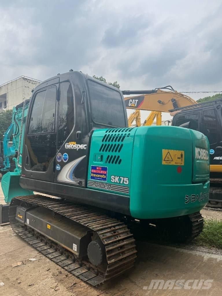 Kobelco SK 75 Mini pelle 7t-12t
