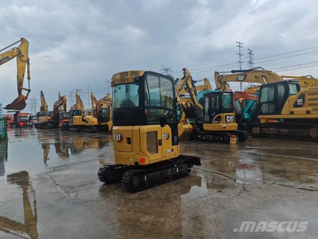 CAT 302 CR Mini pelle < 7t
