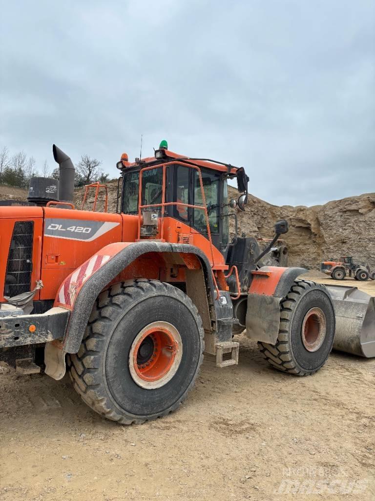 Doosan DL 420-5 Chargeuse sur pneus