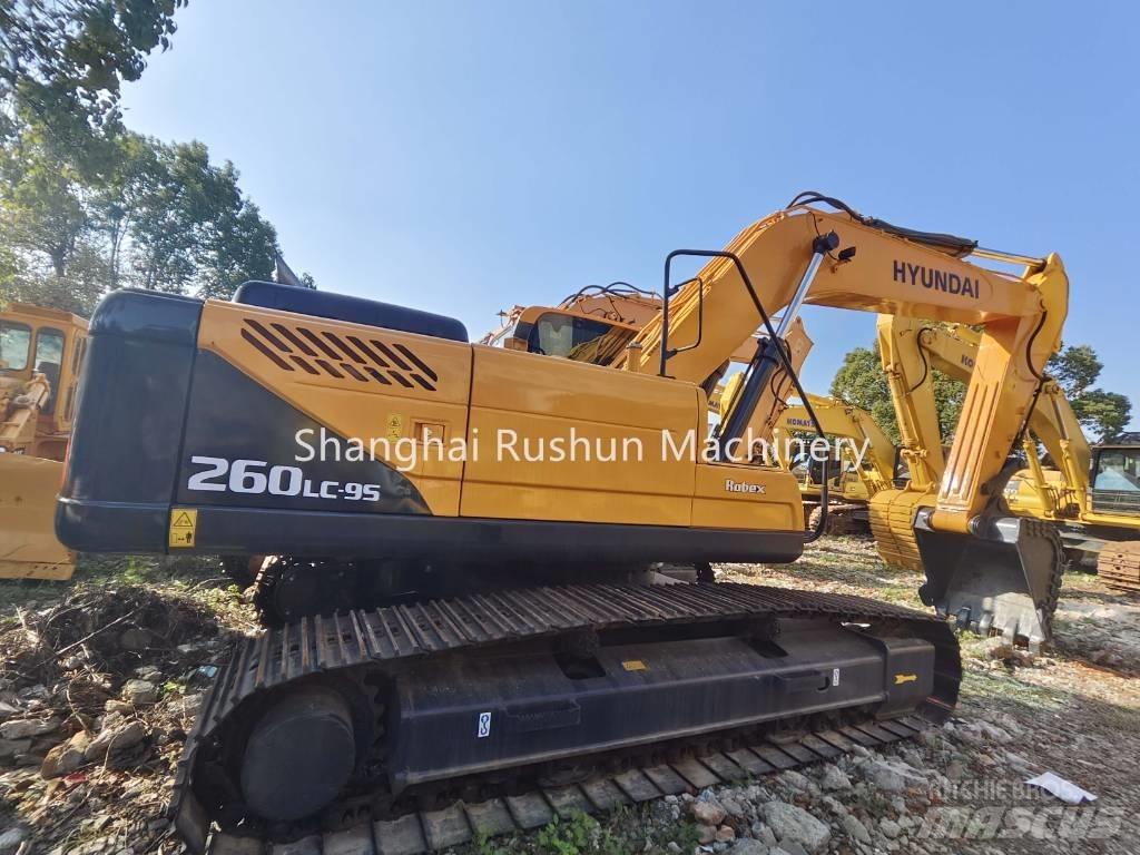 Hyundai 260 LC Pelle sur chenilles
