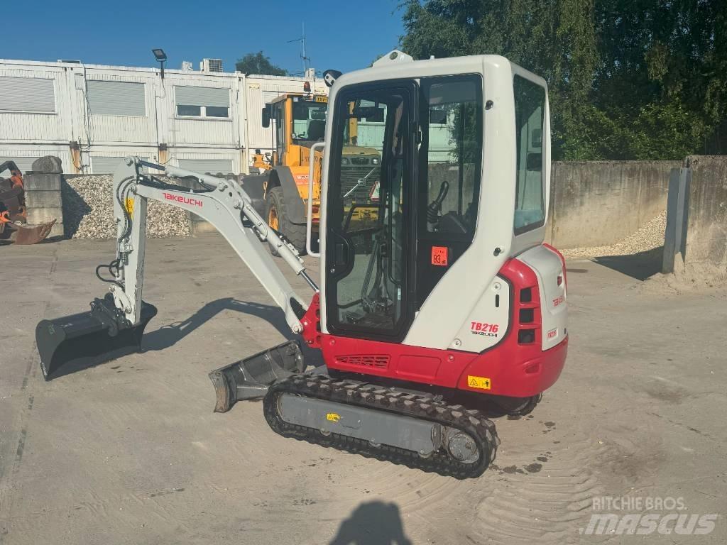Takeuchi TB 216 Mini pelle < 7t