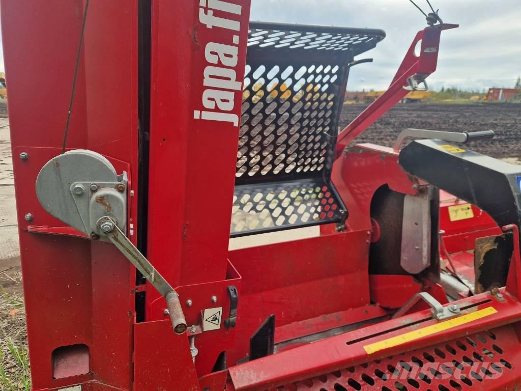 Japa 700 TR Fendeuse, Scie
